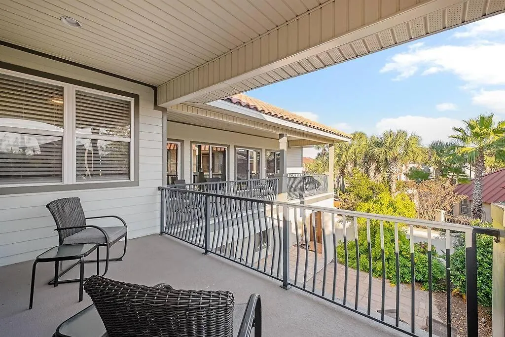Holiday home Seas The Day Destiny East Neighborhood Private Villa