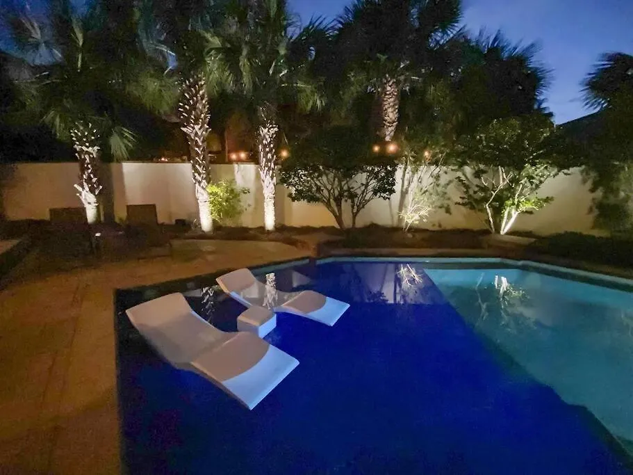 Holiday home Seas The Day Destiny East Neighborhood Private Villa
