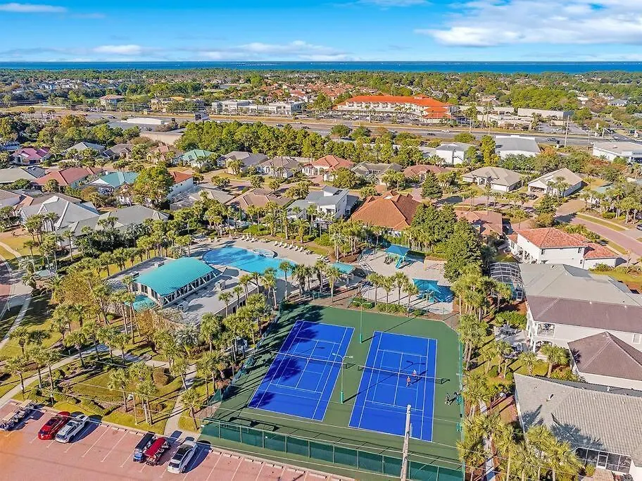 Seas The Day Destiny East Neighborhood Private Villa Destin