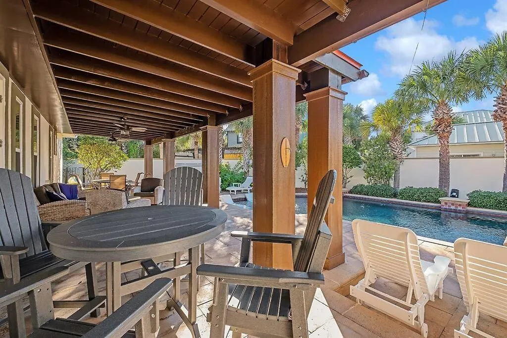 Holiday home Seas The Day Destiny East Neighborhood Private Villa