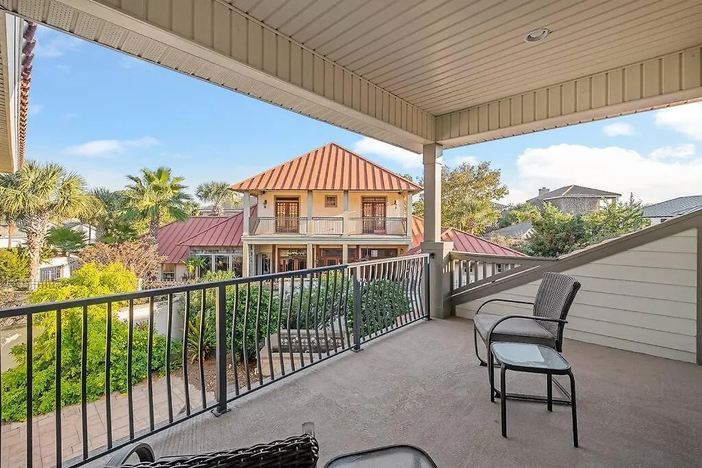 Seas The Day Destiny East Neighborhood Private Villa United States