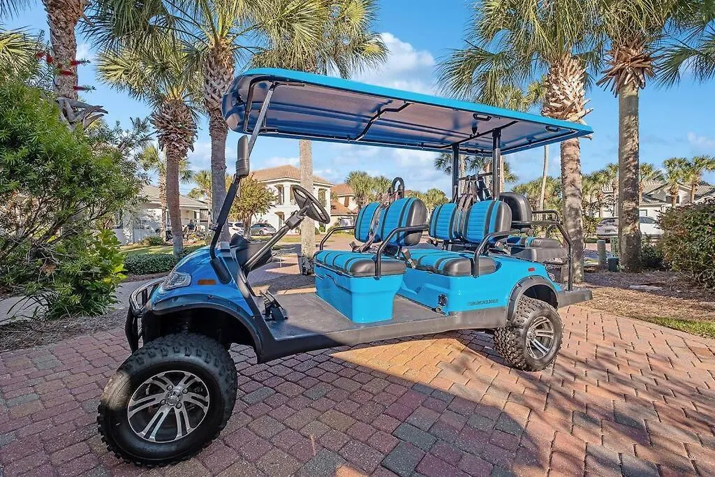 Seas The Day Destiny East Neighborhood Private Villa Holiday home Destin
