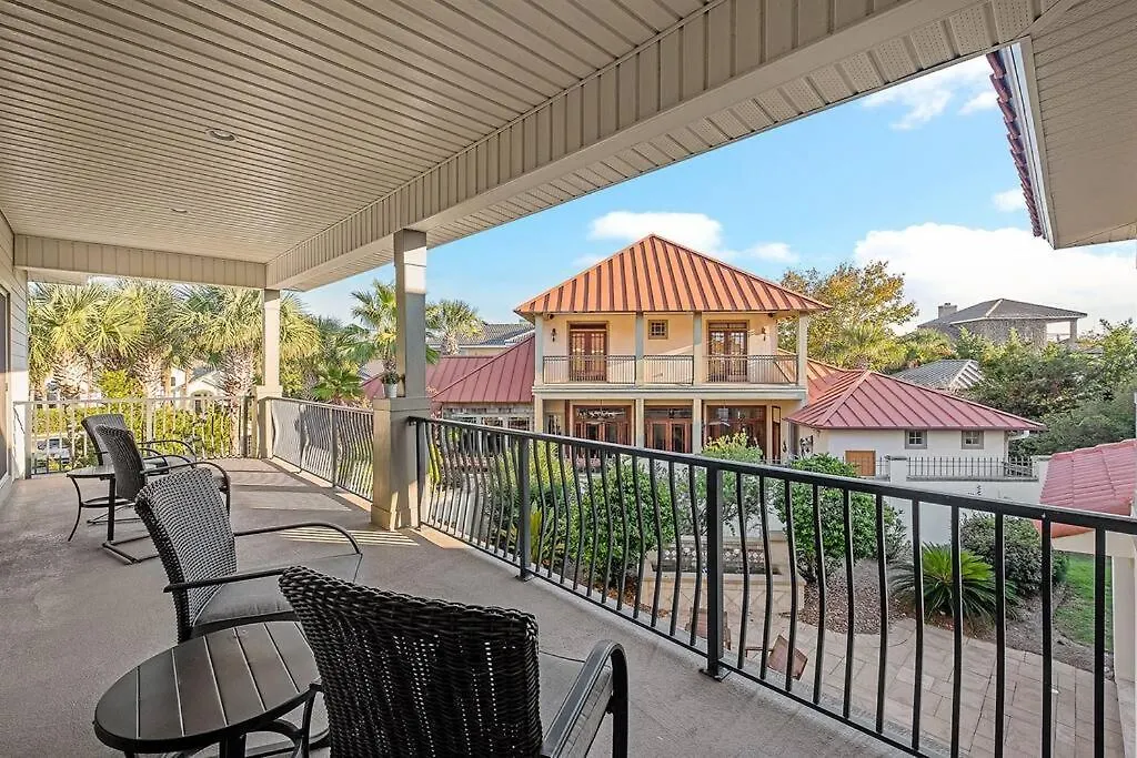Seas The Day Destiny East Neighborhood Private Villa United States